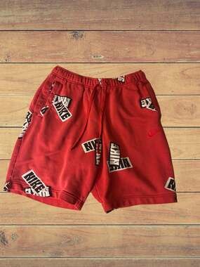 Nike Sportswear Sport Essentials+ Men's Print French Terry Shorts,